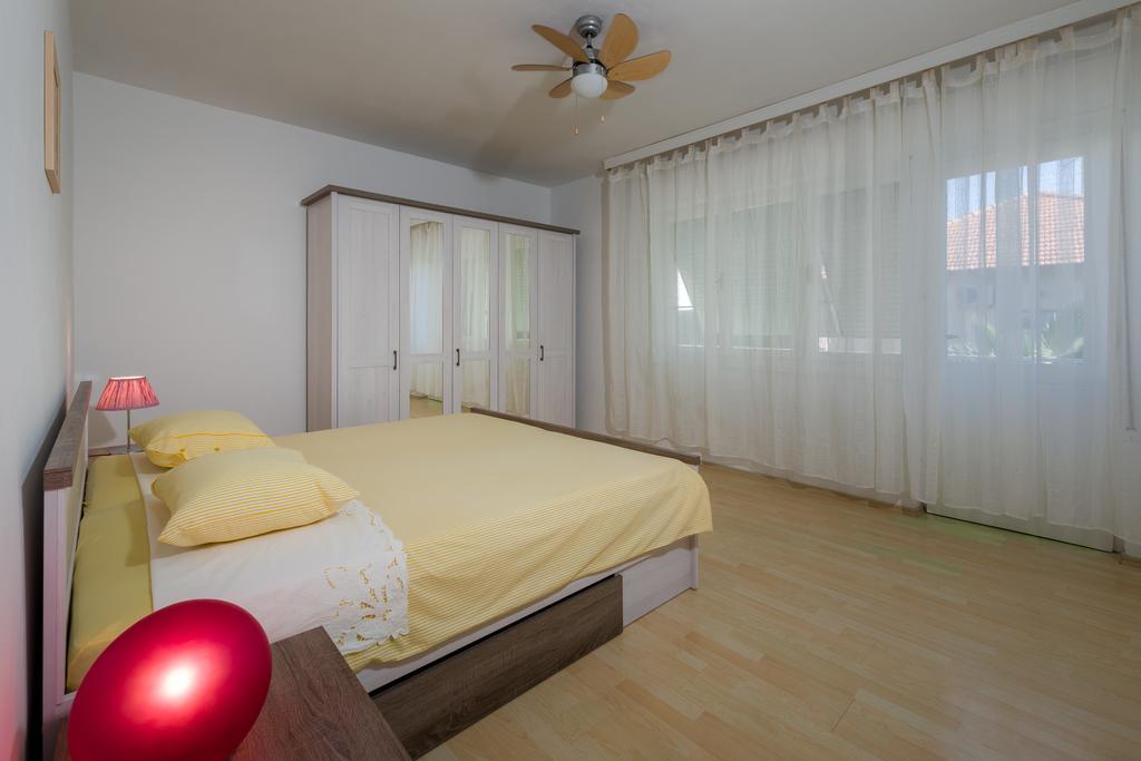 Kaštela Garden Apartment חדר תמונה