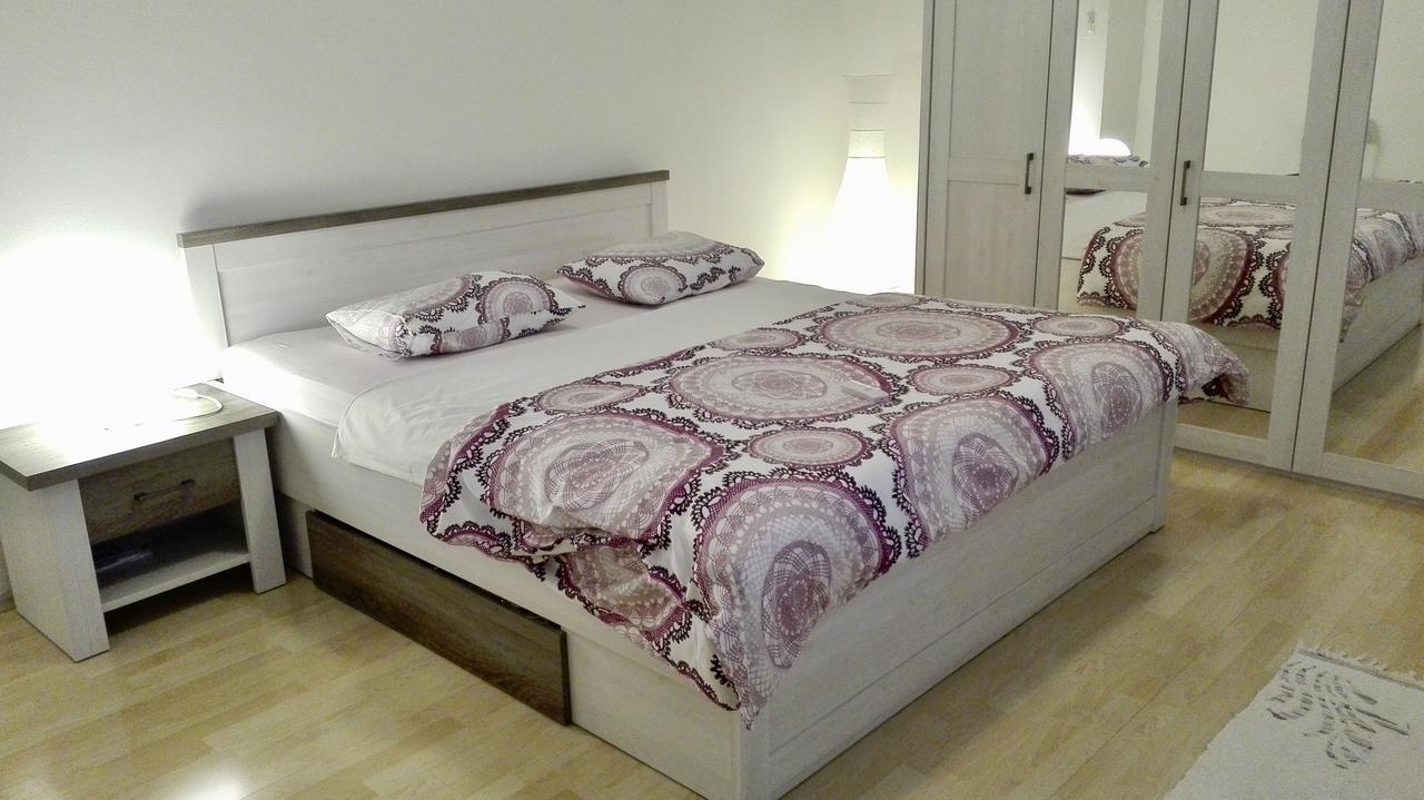 Kaštela Garden Apartment מראה חיצוני תמונה